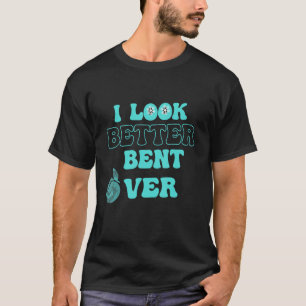 Ik zie er beter uit gebogen over Tie Dye T-shirt