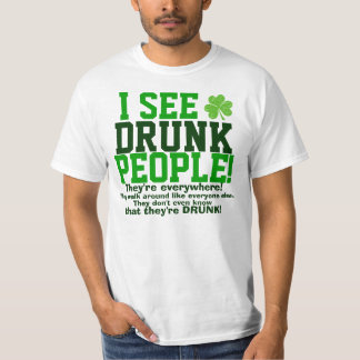 Ik zie overal Drink mensen! T-shirt