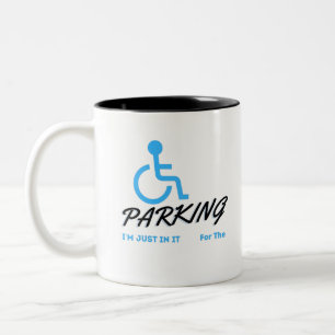 Ik zit er alleen in voor de parking, de gehandicap tweekleurige koffiemok