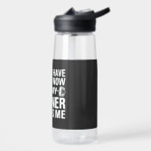 Ik zou gestopt zijn, maar trainer maakt me gek waterfles (Links)