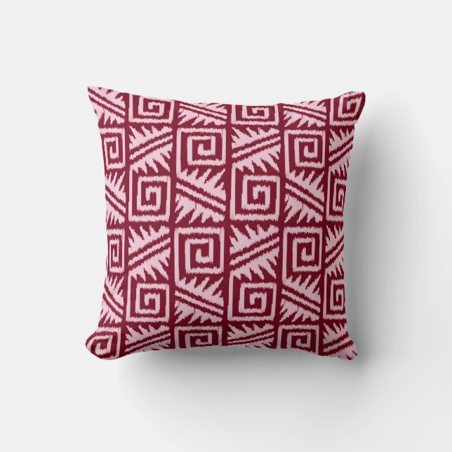 Ikat Aztec Pattern - Burgundy and Pink Kussen (Voorkant)