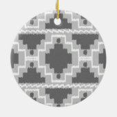 Ikat Aztec Pattern - Donkere en lichte grijs / gri Keramisch Ornament (Achterkant)