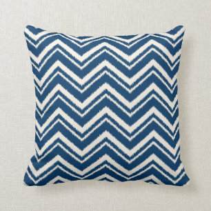 Ikat Chevron Striped Pattern Blue Kussen