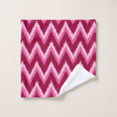 Ikat Chevron Stripes - Bourgogne, Rose et rose (Gant de toilette)