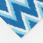Ikat Chevron Stripes - Cobalt, Sky Blue en White Fleece Deken (Hoek)
