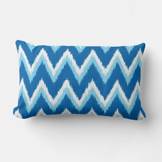 Ikat Chevron Stripes - Cobalt, Sky Blue en White Kussen (Voorkant)