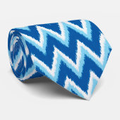 Ikat Chevron Stripes - Cobalt, Sky Blue en White Stropdas (Opgerold)