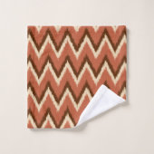 Ikat Chevron Stripes - Rust, bruin en beige Bad Handdoek (Wasdoekje)