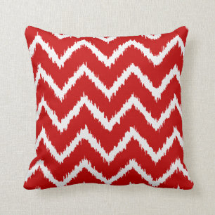Ikat Chevrons - Diep rood en wit Kussen