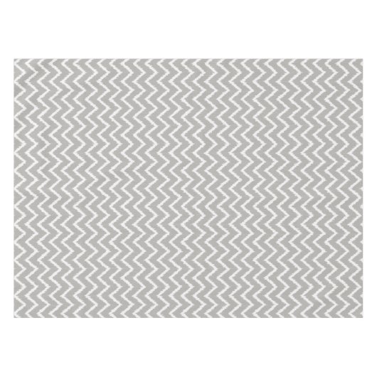 Ikat Chevrons - Zilver grijs en wit Tafelkleed (Voorkant (Horizontaal))