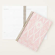 Ikat Diamond Pattern in pastelroze monogram