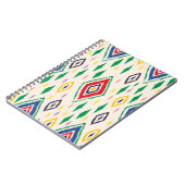 Ikat geometrische folklore ornament met diamanten. notitieboek (Linkerzijde)