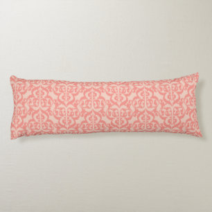 Ikat Moorish Damask - perzik en koraalroze Lichaamskussen