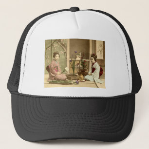 Ikebana - Mooie Kimono-meisjes die bloemen regelen Trucker Pet