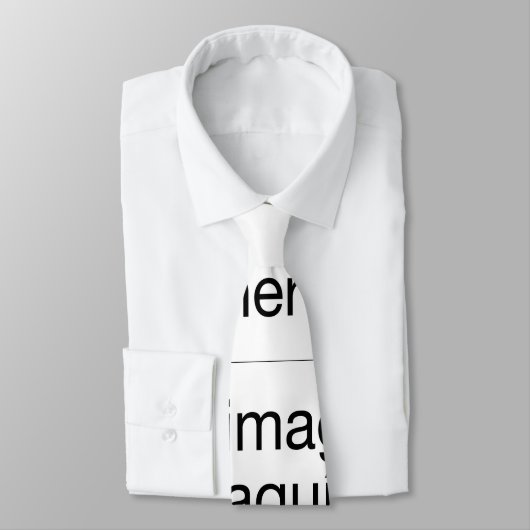 Il conçoit ta cravate propre avec tes photos (Attaché)