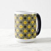 il s'agit d'une tasse (Modifier) (Devant droit)