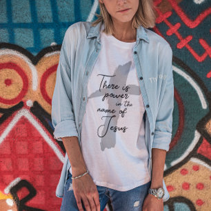 Il y a du pouvoir au nom du t-shirt Jésus