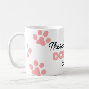Il y a probablement des cheveux dans cette Mug de