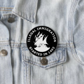 illegale immigratie begon in 1492 ronde button 7,6 cm (In situ)