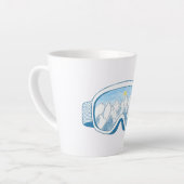 Illustratie Mountain Ski Goggles Latte Mok (Linkerhoek)