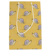 Illustratief patroon voor slakken en cirkels medium cadeauzakje (Voorkant)