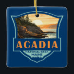 Illustration du parc national Acadia Insigne rétro<br><div class="desc">Conception d'oeuvres d'art vectorielles acadiennes. Le parc national Acadia se trouve principalement sur l'île du désert du mont du Maine. Son paysage est marqué par des bois,  des plages rocheuses et des pics de granit sculptés par des glaciers comme le mont Cadillac.</div>