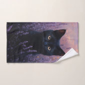 Illustration d'un chat noir dans un champ de lavan (Serviette à main)