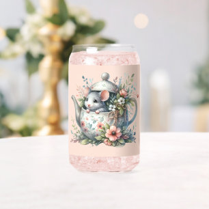 Illustration d'une souris mignonne dans une théièr