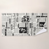 Illustrations des journaux en première page (Serviette de bain)