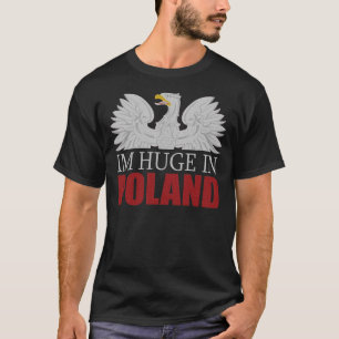 Im énorme dans le T-shirt de la Pologne