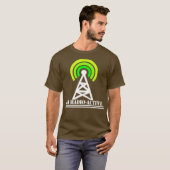 Im Radio-Active With Tower Antenna Funny Ham Men T-shirt (Voorkant volledig)