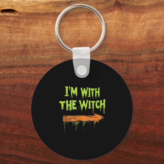 I'm With The Witch Funny Halloween His And Her Sleutelhanger (Voorkant)