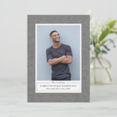 Image Tweed Photo Graduation Invitation (Debout devant)