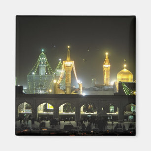 Imam Reza-heiligdomcomplex 's nachts, Mashhad, Magneet