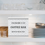 Imitation Canevas Bar Café Personnalisé Agritourisme<br><div class="desc">Cette adorable enseigne de bar à café peut être customisée avec votre nom pour cette touche personnelle ! Ce panneau fait le ménage parfait ou cadeau wedding shower!</div>