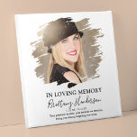 Imitation Canevas Dans la mémoire aimante | Mémorial photo<br><div class="desc">Créez votre propre toile de mémorial funéraire avec une photo de votre être cher, le beau dicton "En mémoire d'amour", leur nom, leurs dates et un message personnel. Un hommage parfait comme un cadeau sympathique, ou comme un hommage photo gardé. Vous pouvez modifier le style, la taille et la couleur...</div>