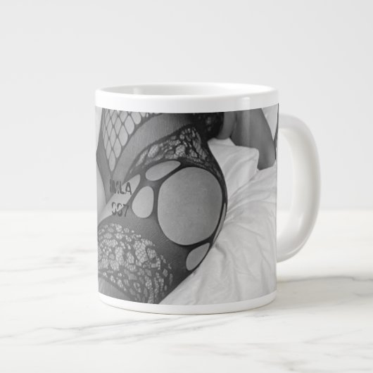 IMLA 007 Mug noir et blanc (Devant droit)