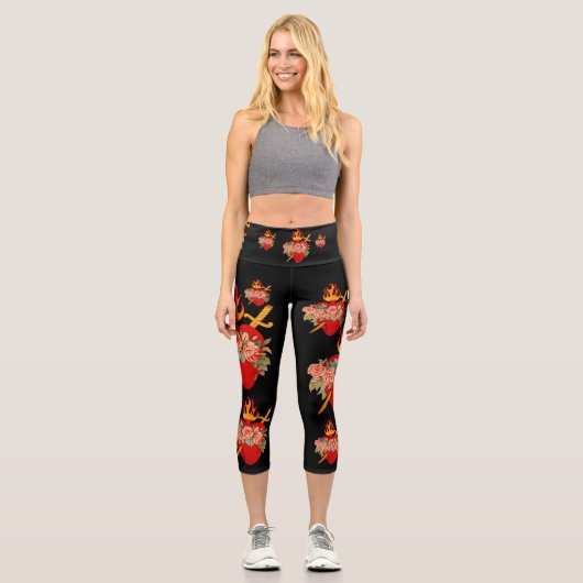 Immaculé Heart Capri Leggings (Recto)