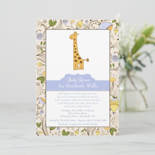 Impression de girafe sur invitation bleue (Debout devant)