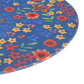 Impression florale rétro sur la planche à découper (Coin)