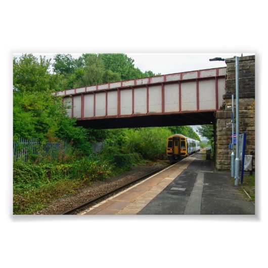 Impression Photo Colne Bound Train Leaving Burnley Barracks Railway (Devant)