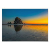Impression Photo Coucher de soleil à Haystack Rock sur Cannon Beach (Devant)