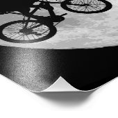 Impression Photo Dinosaure sur un vélo dans le ciel avec la lune (Coin)