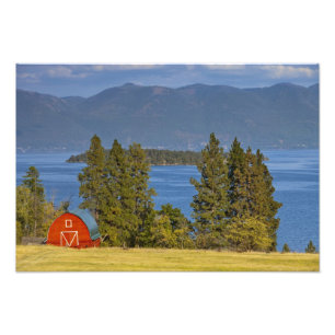 Impression Photo Grange rouge située le long du lac panoramique Fla