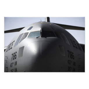 Impression Photo Gros plan de l'avant d'un C-17 Globemaster III