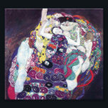 Impression Photo Gustav Klimt La Vierge Imprimer<br><div class="desc">Gustav Klimt L'imprimé Virgin. Huile sur toile de 1913. Une oeuvre allégorique colorée de la période postérieure de Klimt. Un grand cadeau pour les amateurs de peinture symboliste,  d'art nouveau,  d'art allégorique,  et de Gustav Klimt.</div>