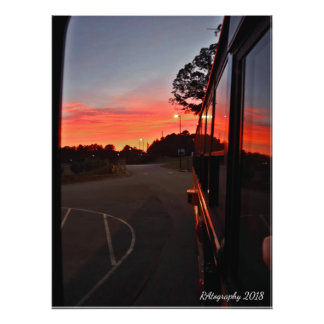 Impression Photo Impression, reflet du lever de soleil sur un bus s
