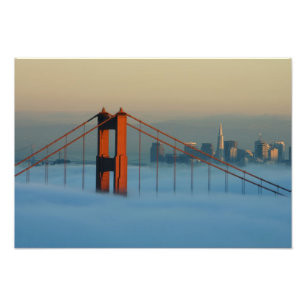 Impression Photo Le brouillard se répand dans la baie de San Franci
