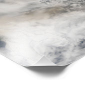 Impression Photo Le pic de Sarychev traversant la mer d'Okhotsk (Coin)