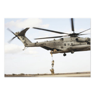 Impression Photo Les pararescuemen de l'Armée de l'Air conduisent